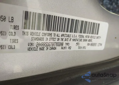 2011 Chrysler Town & Country Touring from USA, damaged, VIN 2A4RR5DG7BR783208